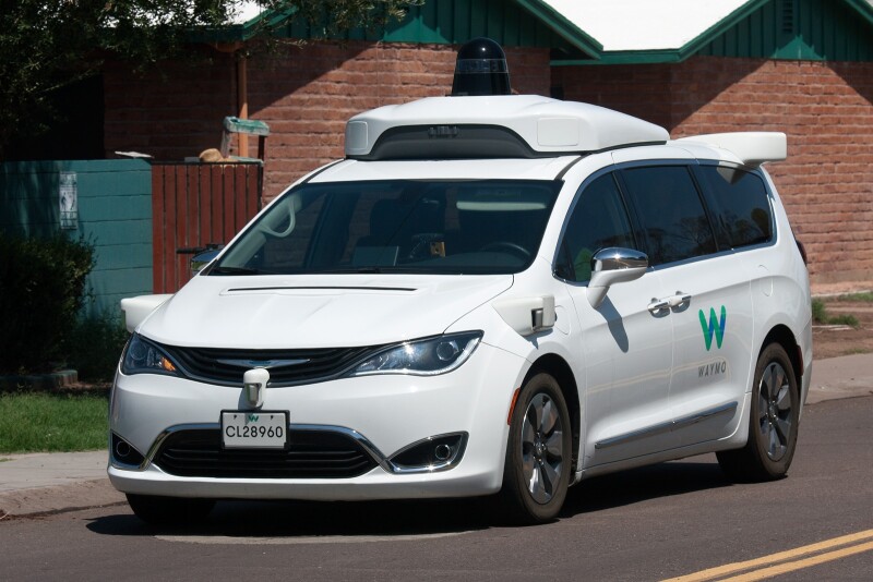 Chrysler Pacifica firmy Waymo (foto: archiv CDV)